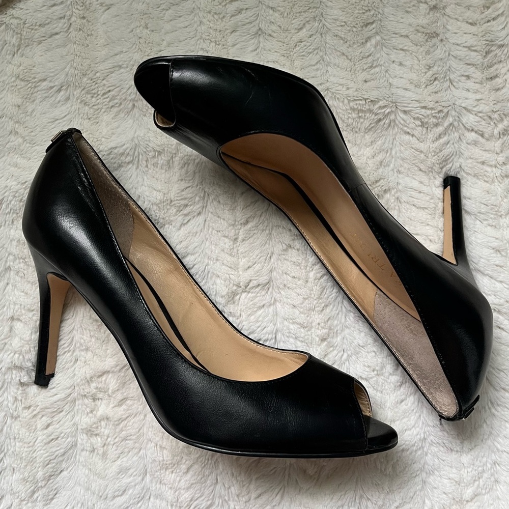 Ivanka Trump Peep Toe Heels Sz 6